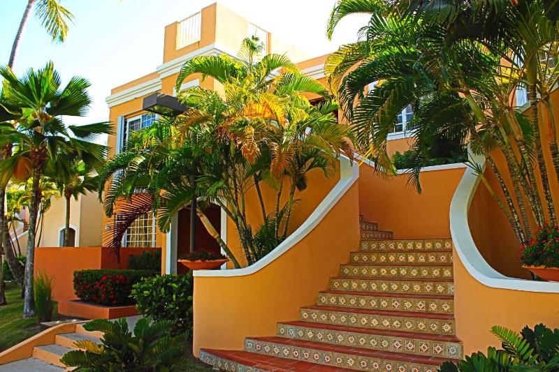 Villa with Garden View image 2