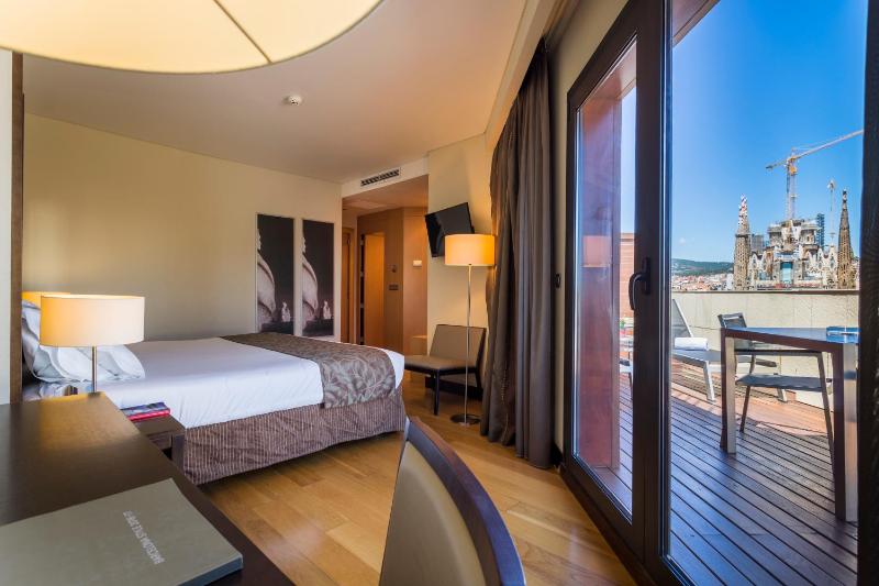 Superior Double Room with Terrace and View image 1