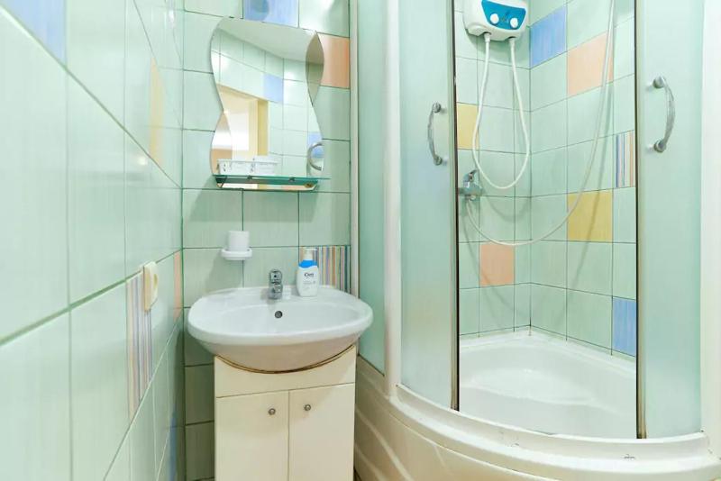 Home Hotel Apartments on Livoberezhna - image 16