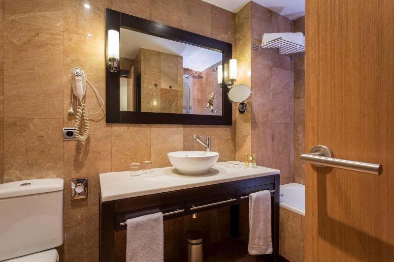 Double Room with Sagrada Familia View image 1