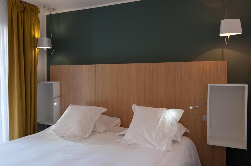 Comfort Double Room (no kitchen) image 4