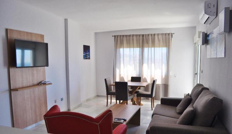 Two-Bedroom Apartment with Sea View image 4