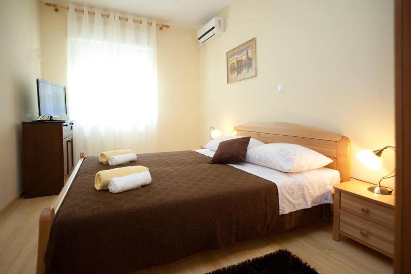 Apartments Beautiful Sandy Beach - image 14
