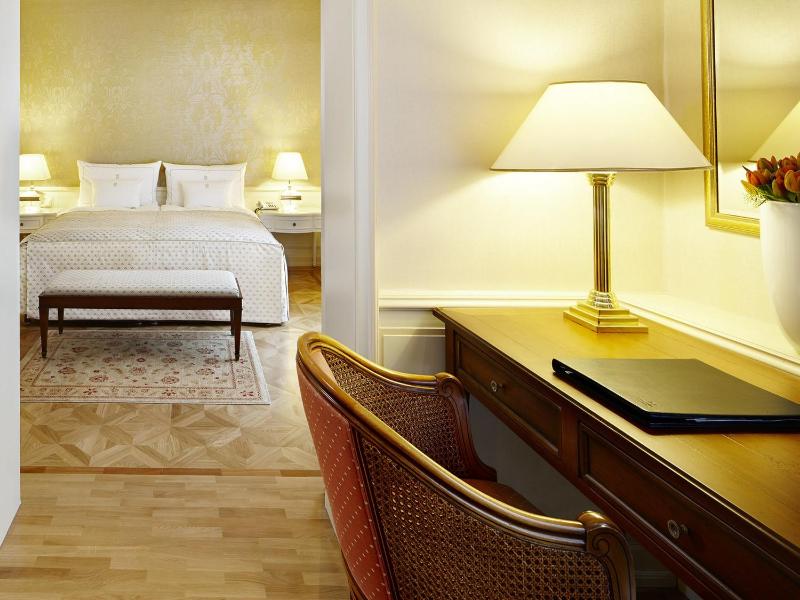 Junior Suite Apartment image 3