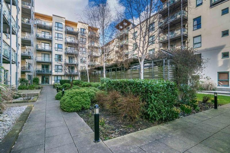 Superior Apartment image 4