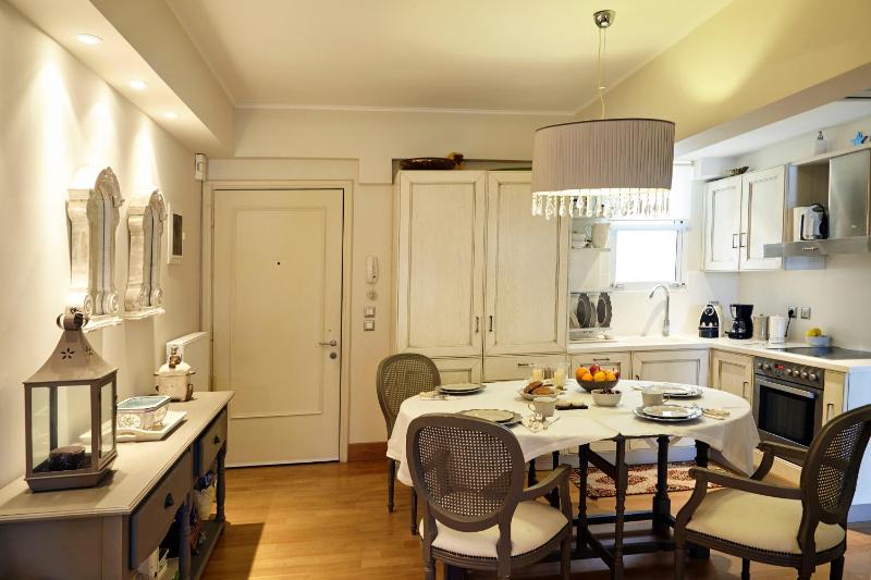 Unique Apartment in the Heart of the City - image 10