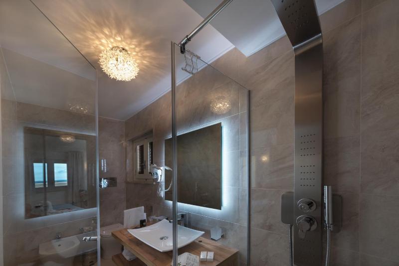 Artemide Hotel - image 43