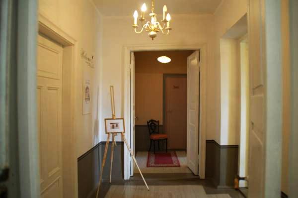 Deluxe Apartment image 2