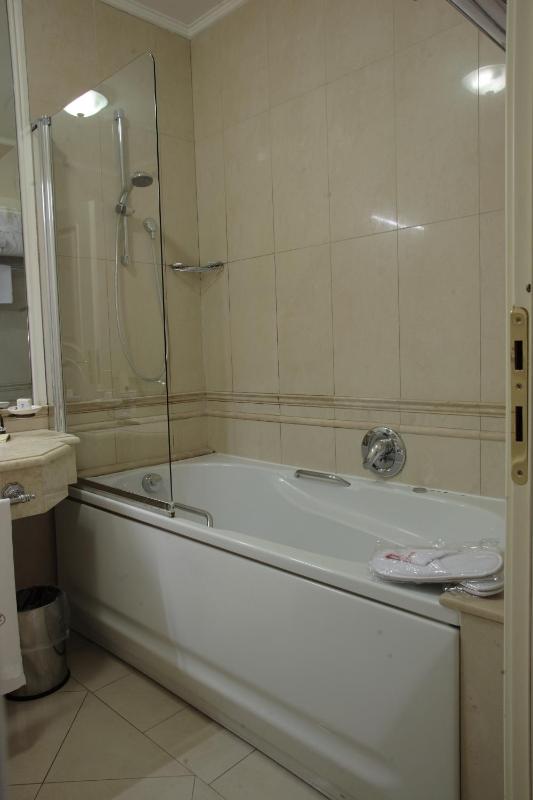 Junior Suite with jacuzzi image 2