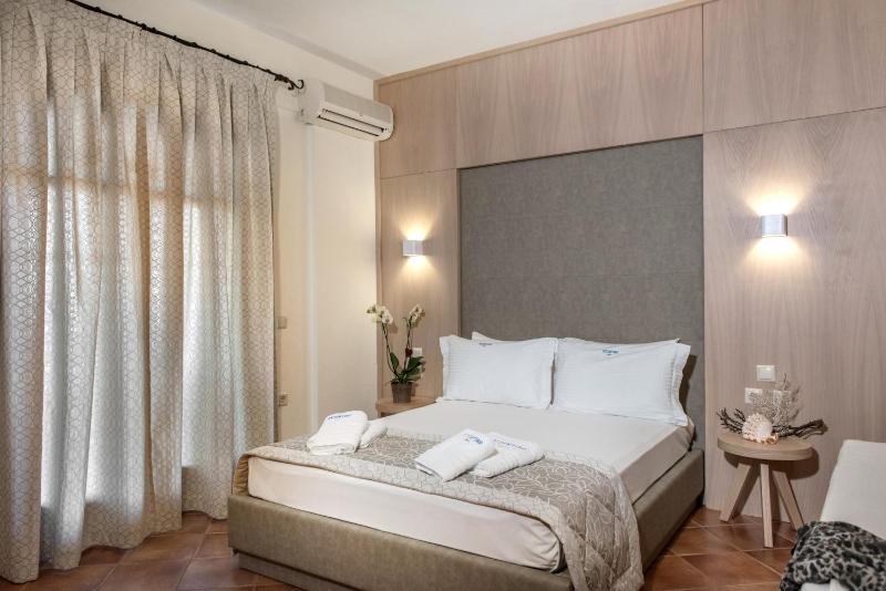Triple Room image 2
