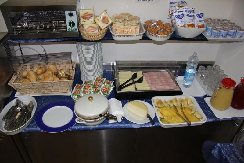 Hotel Vela Azzurra - image 45