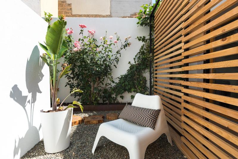 Sodium Boutique Hotel - image 33
