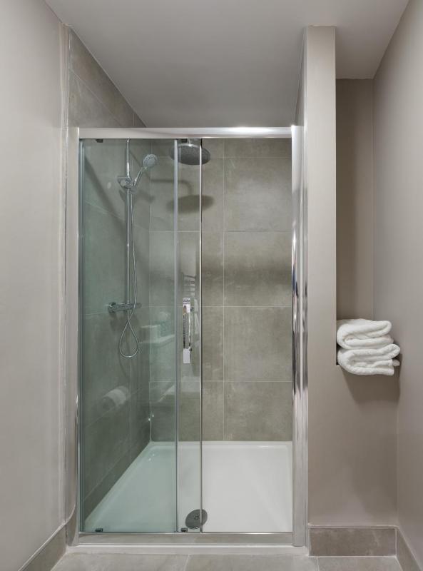 Superior Double or Twin Room with Sea View image 3