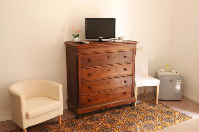 Double or Twin Room with Balcony image 2