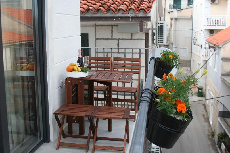 Lux Apartments Petar - image 9