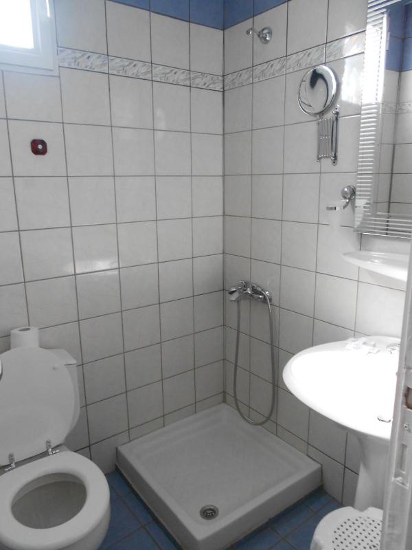 Double or Twin Room image 2