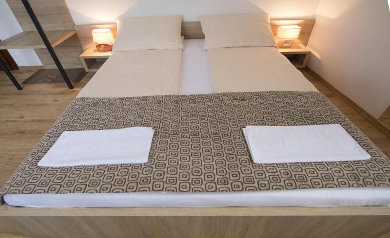 Triple Room image 3