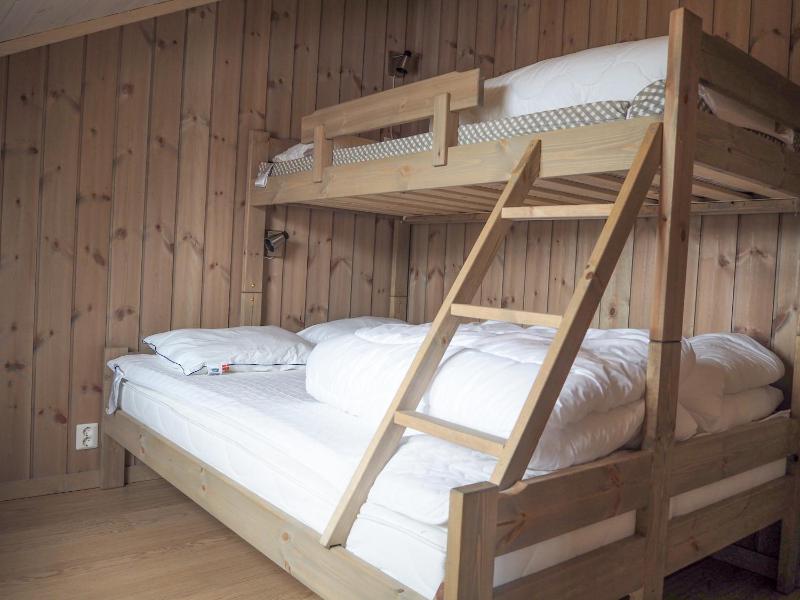 Superior cabin- 12 beds image 3