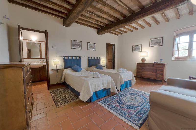 Three-Bedroom Apartment image 1