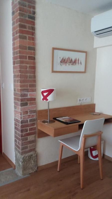 Deluxe Double Room image 2