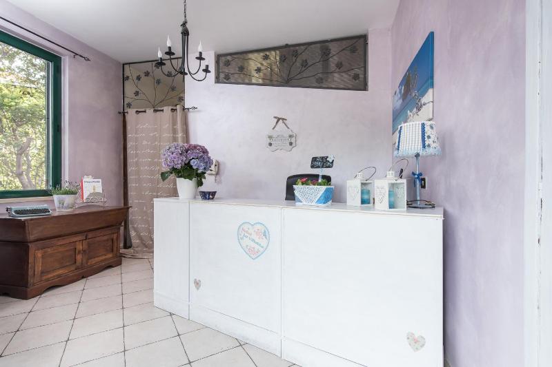 Hotel La Villetta - image 2