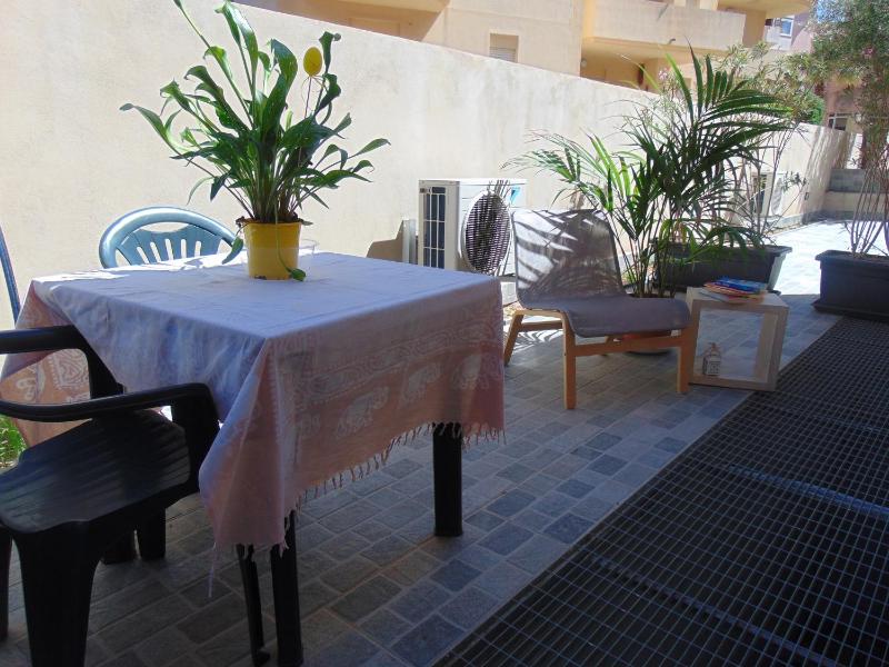 Double Room with Patio image 2
