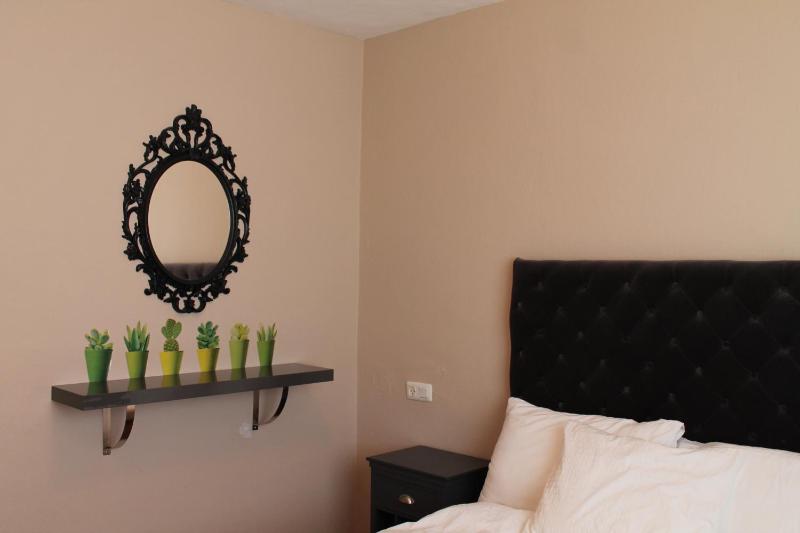 Double or Twin Room image 2