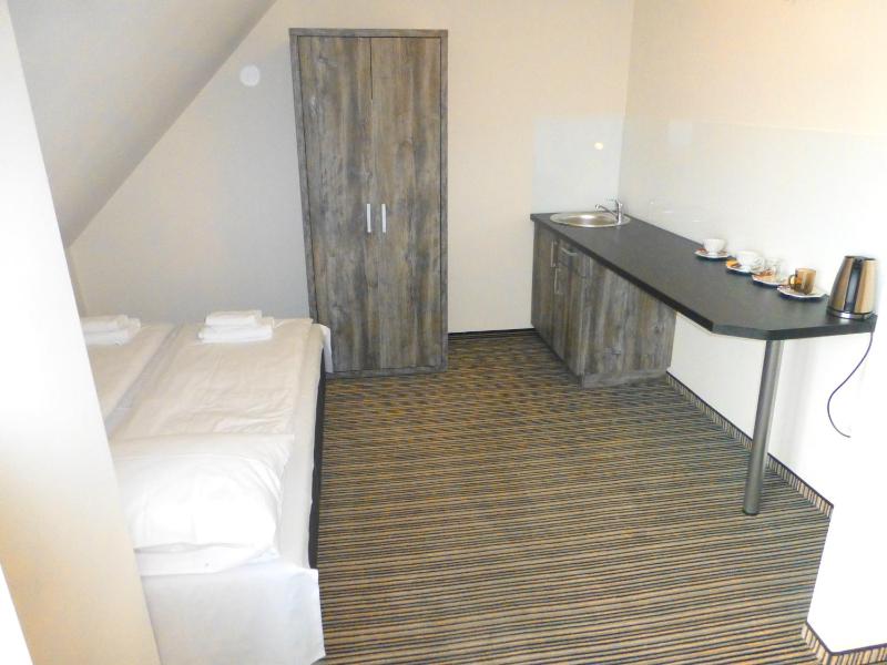Standard Family Room image 4