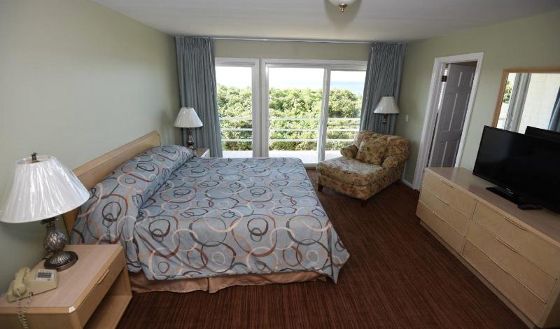 Two Bedroom Townhouse - Oceanfront