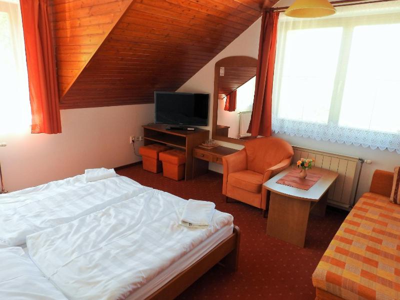 Suite image 2
