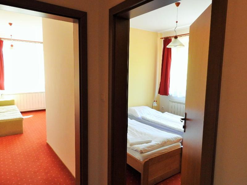 Suite image 4