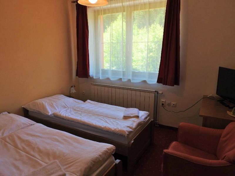 Suite image 3