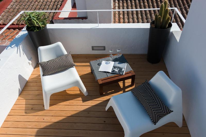 Sodium Boutique Hotel - image 11