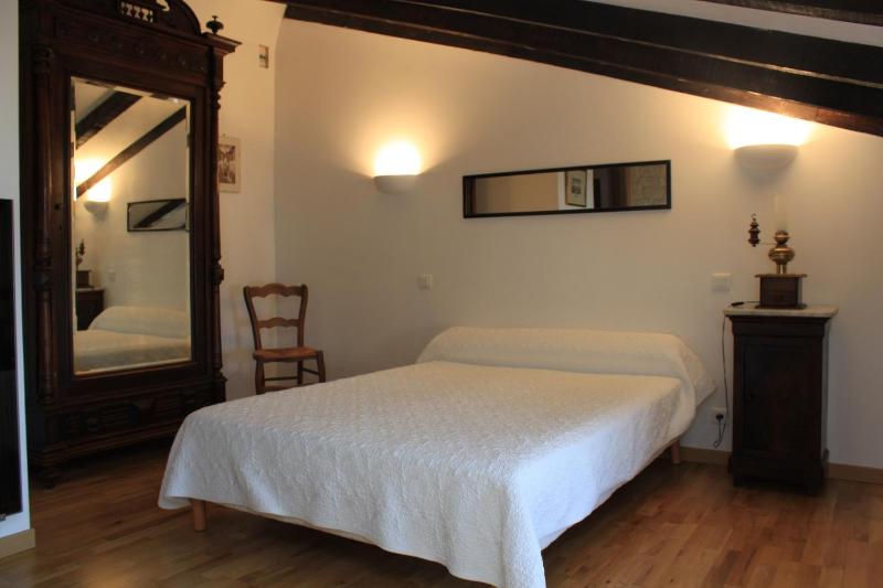 Attic Double Room with shower image 3