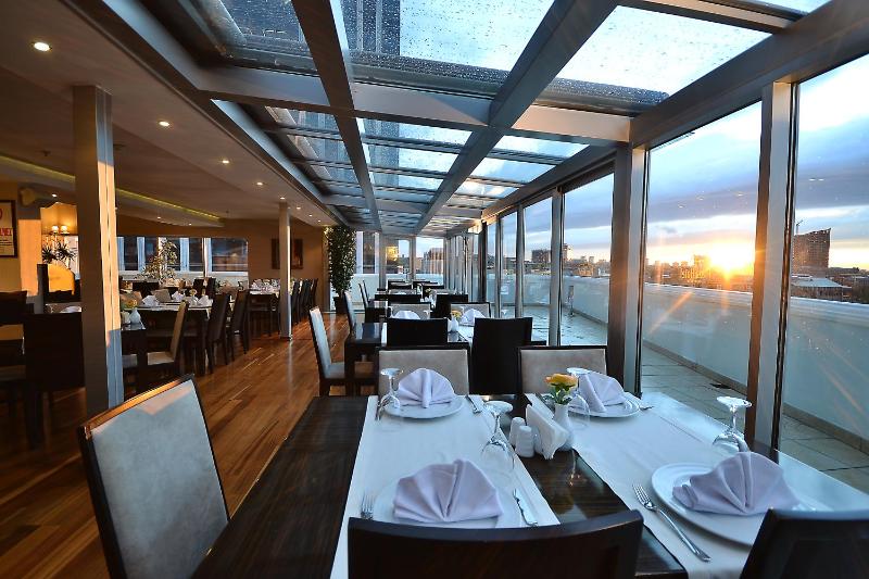 Ankara Plaza Hotel - image 12