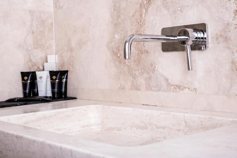 Superior Double Room with Street View image 2