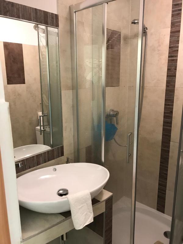 Double or Twin Room - Ground Floor image 3