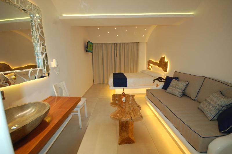 Regal View - image 5