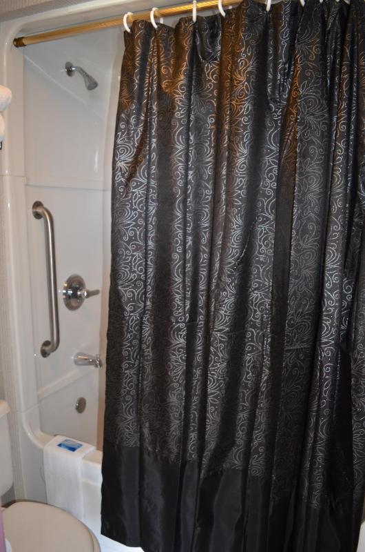 King Room with River View image 4