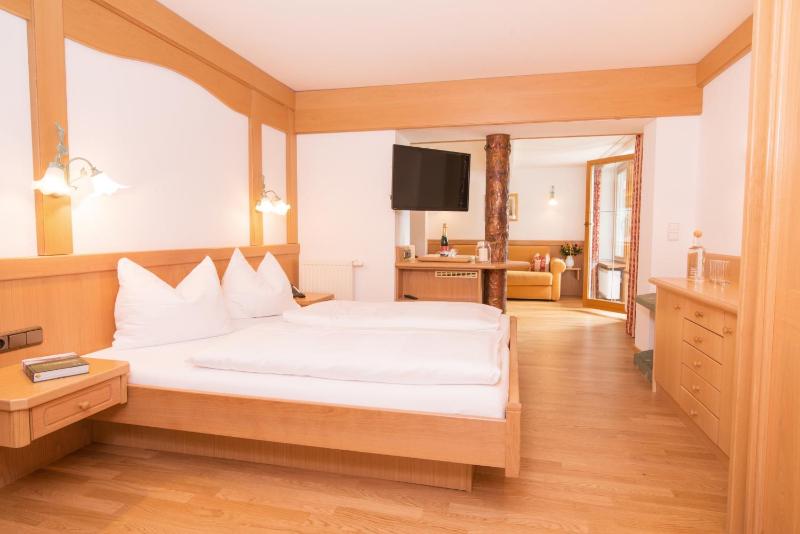 Junior Suite image 4