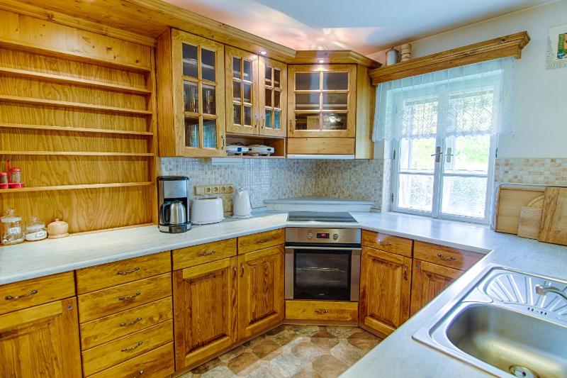 Four-Bedroom House image 4