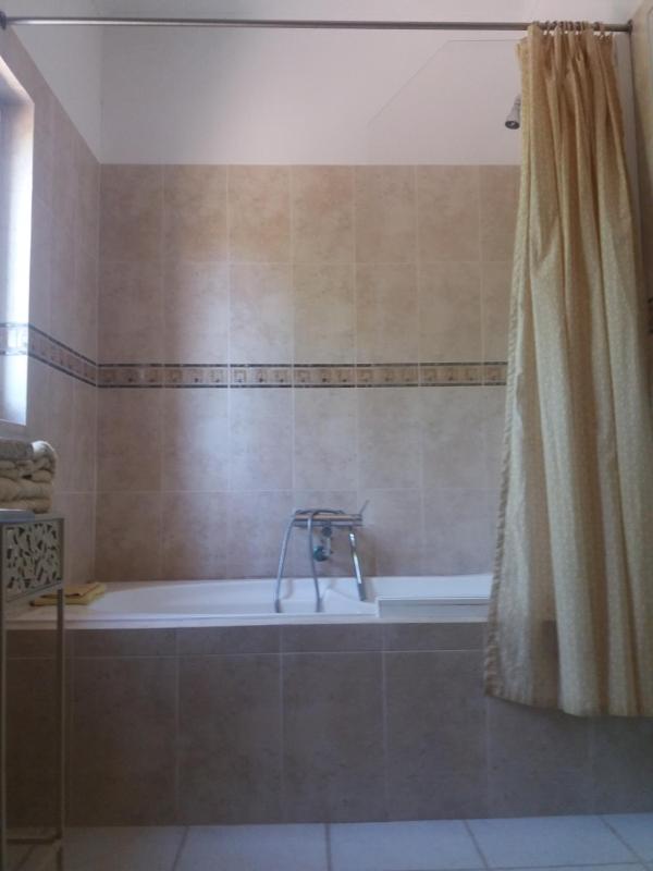 One-Bedroom House image 2