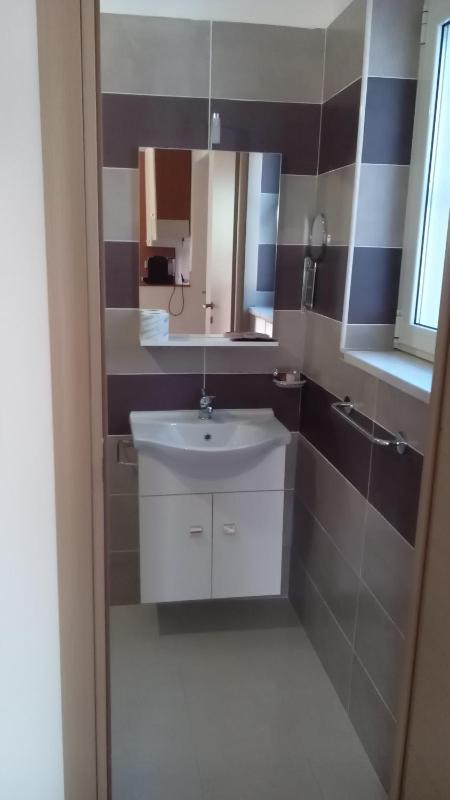 One-Bedroom Apartment with Patio image 4