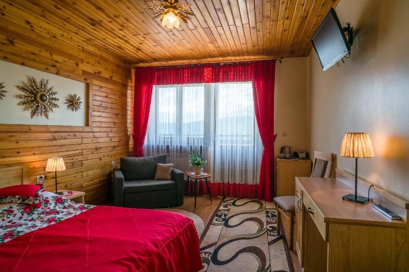Double Room image 4