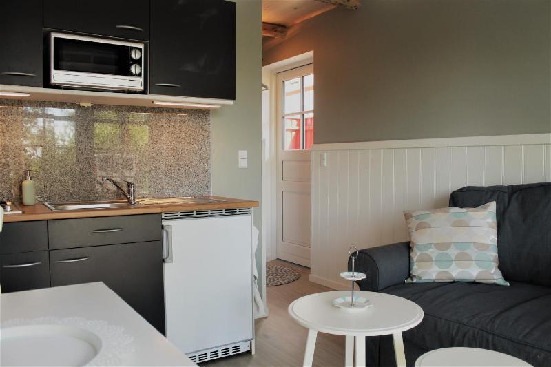 One-Bedroom House image 2