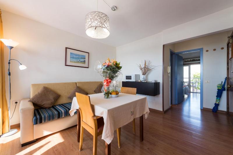 Apartamentos El Paseo - image 4