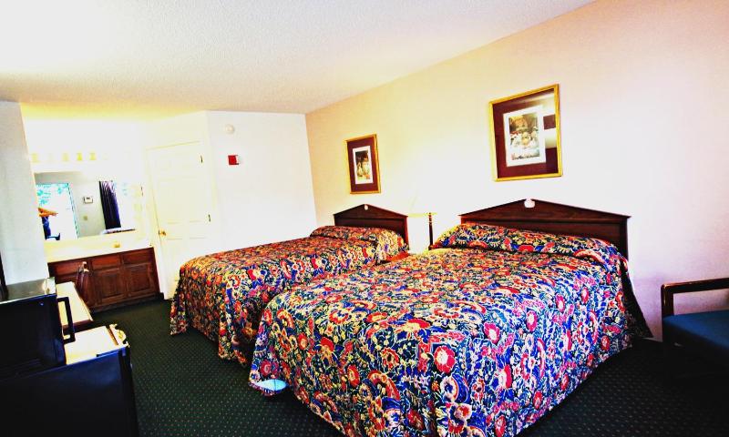Double Smoking Room image 2