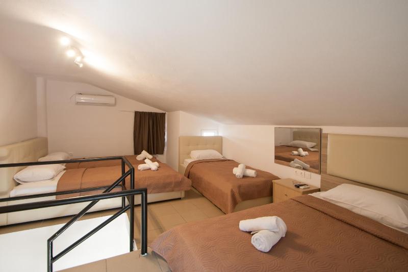 AVOCADO Skiathos - image 2