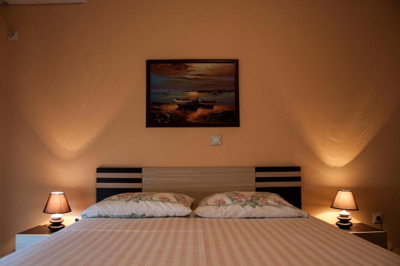 Apartment with Garden View image 2