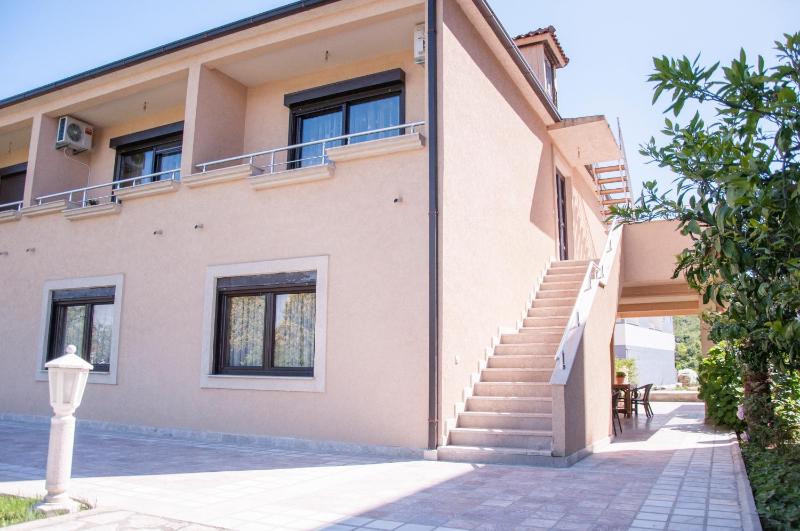 Apartments Rudovic - image 8
